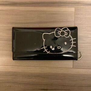 Hello Kitty Wallet. Black with silver embroidery